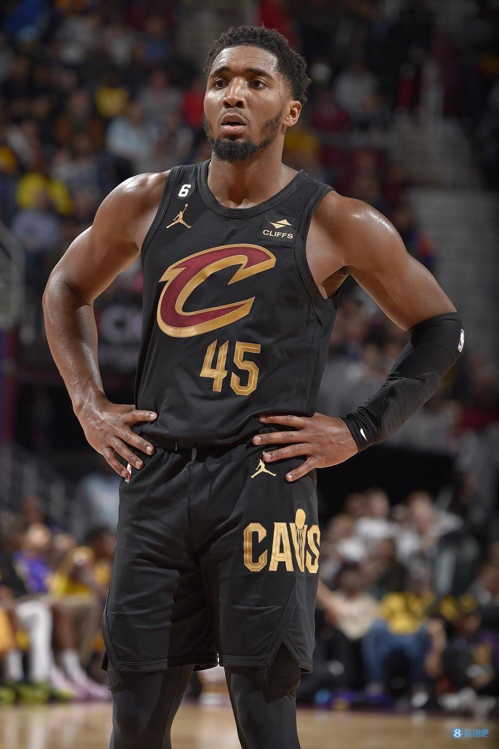 同时在赛训 同时在赛训