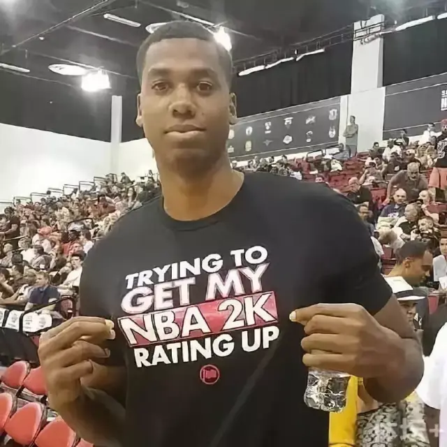 早早拿到三 早早拿到三