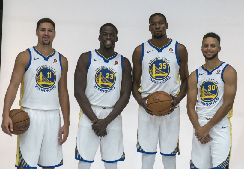 自由深蹲 自由深蹲