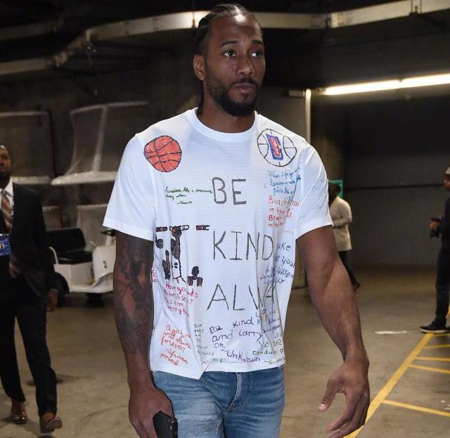 下的反应也 下的反应也